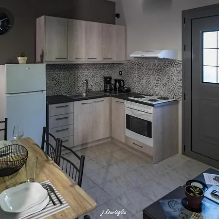 Music Reflections Near Nafplio Apartamento