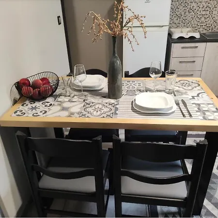 Music Reflections Near Nafplio Appartement