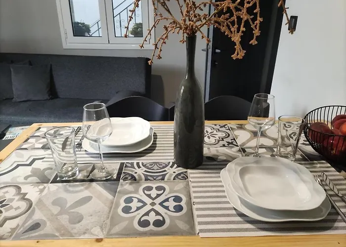 Music Reflections Near Nafplio Appartement